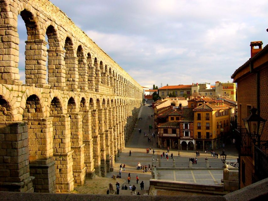 From Madrid: Guided Day Trip to Segovia and Toledo - The Alcázar gives Segovia its storybook shape