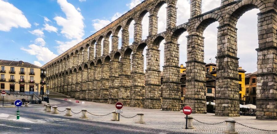 From Madrid: Guided Day Trip to Segovia, optional Alcázar - Is $52 good value for a full day?