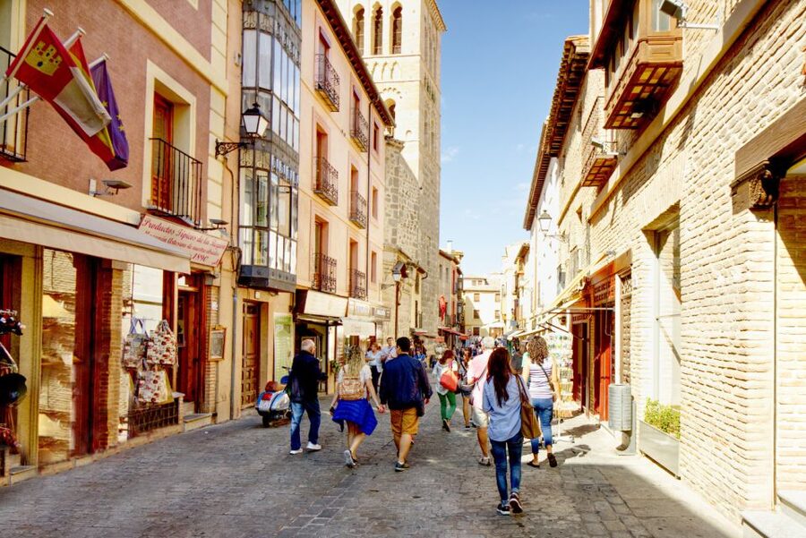 From Madrid: Toledo and Segovia Guided Day Trip - The Madrid return is the day’s awkward middle