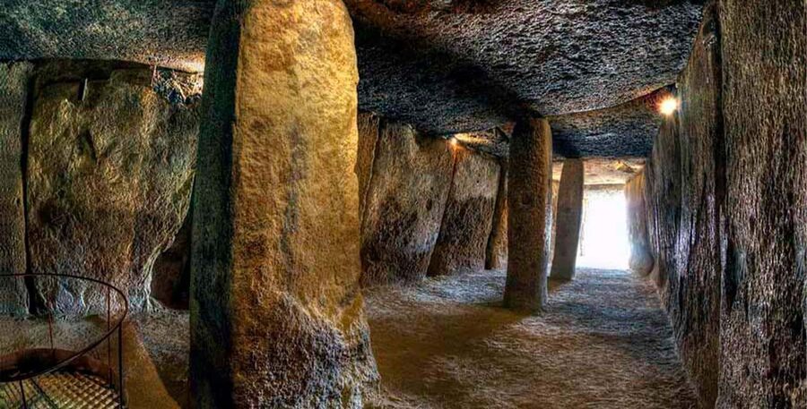 From Málaga: Caminito del Rey & Antequera: Dolmens and free time - Practical tips for a smoother day
