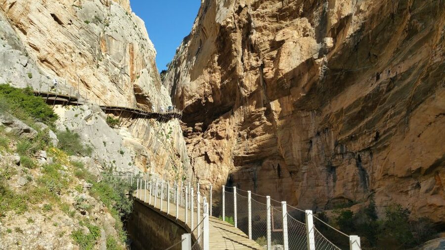 From Málaga: Caminito del Rey Small-Group Tour with Picnic - When $105 is good value