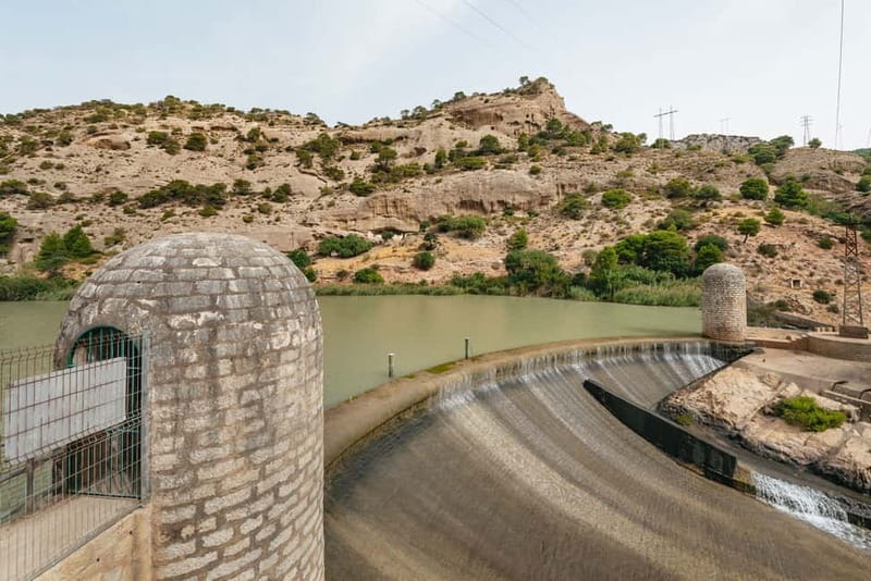 From Málaga & Costa del Sol: Caminito del Rey Guided Tour - The three-hour walk through the Gaitanes Gorge