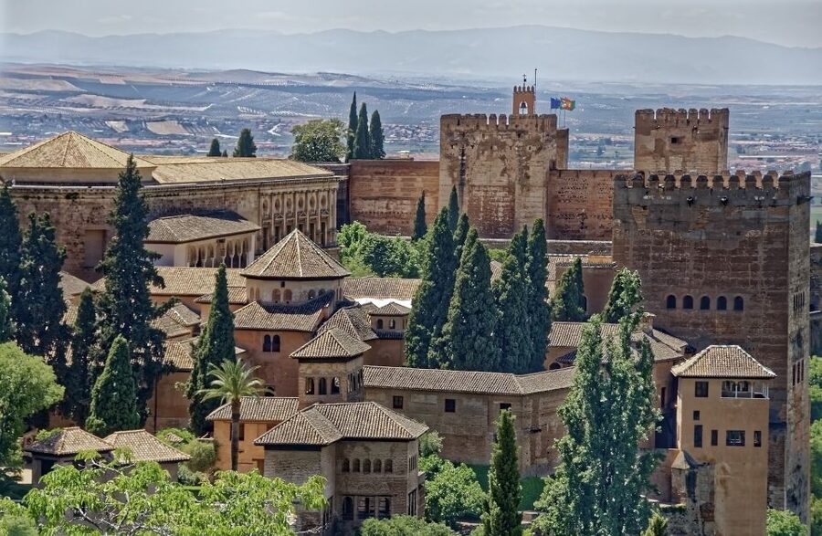 From Malaga: Granada Full-Day Trip with Alhambra - The 2.5-hour ride from Malaga to Granada