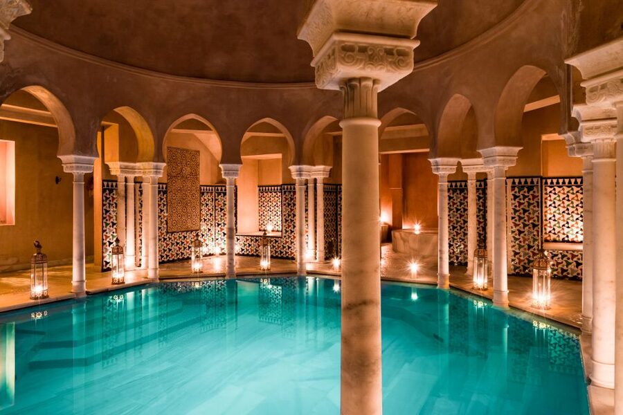 From Malaga: Hammam Bath, Kessa and Relaxing Massage Tour - The atmosphere: beautiful but dependent on good manners