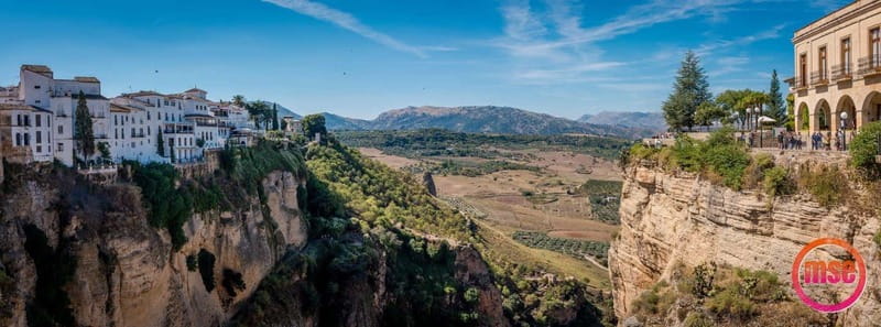 From Malaga: Ronda & Setenil de las Bodegas Guided Day Trip - Setenil de las Bodegas and its rock roofs