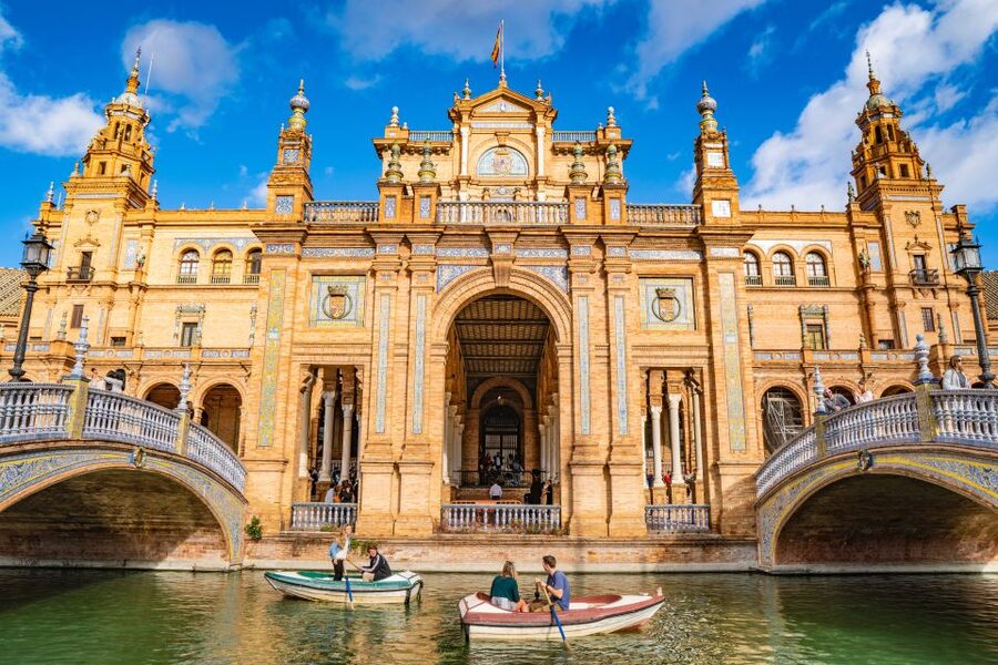 From Malaga: Seville Day Trip and Optional Monument Tickets - Adding Triana or Las Setas