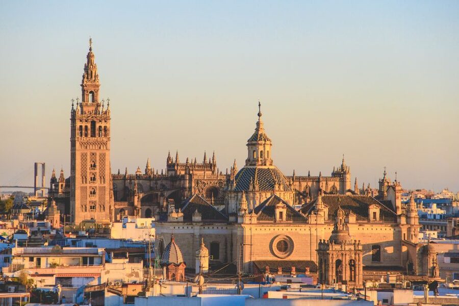 From Malaga: Seville Day Trip and Optional Monument Tickets - Arriving at Plaza de España