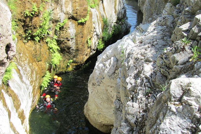 From Marbella: Canyoning Tour in Guadalmina Canyon - How the Experience Handles Different Comfort Levels