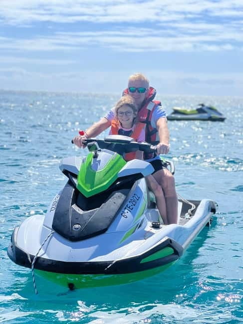 From Morro Jable: Jet Ski Adventure Tour (without license) - Thirty minutes of speed along the beach