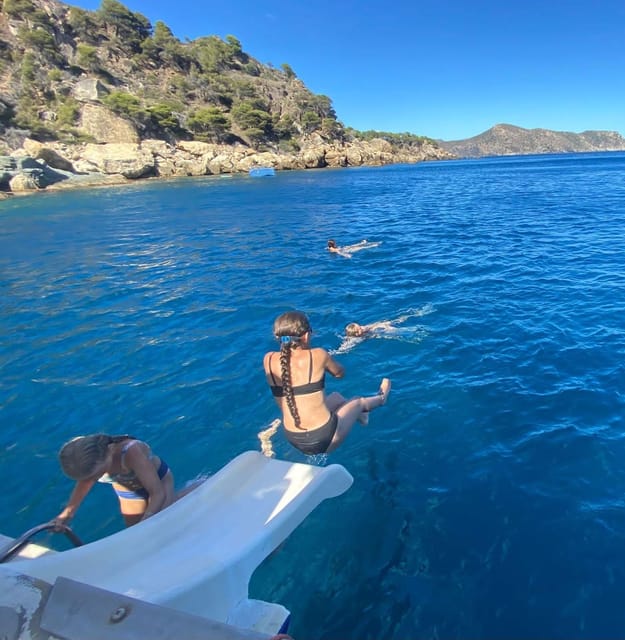 From Roses: Cap Norfeu Boat Cruise & Swimming - Key points to know before you book
