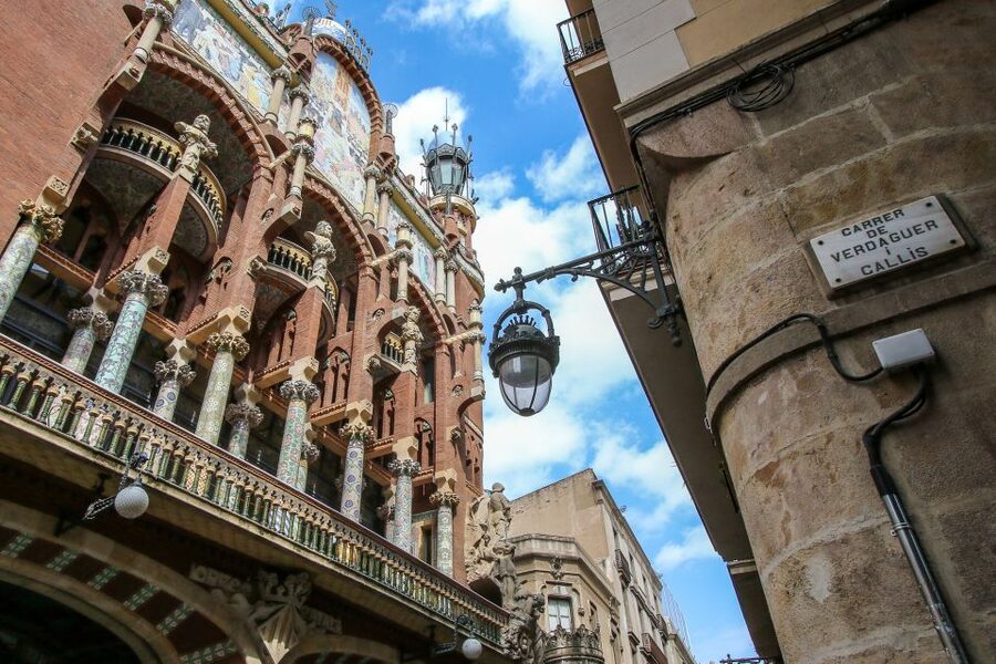 From Salou: Barcelona City Center Tour - Why this Salou to Barcelona trip makes sense