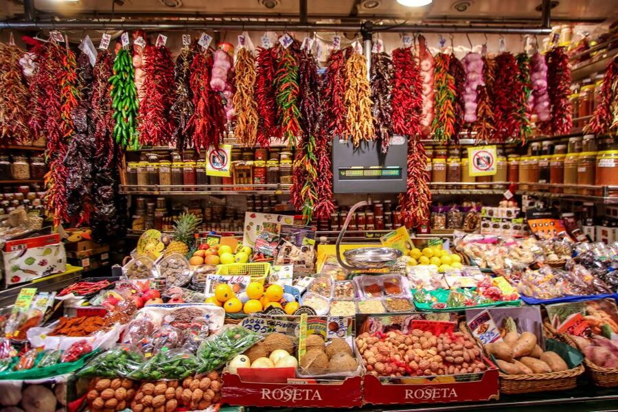 From Salou: Barcelona City Center Tour - Morning pickup from Salou