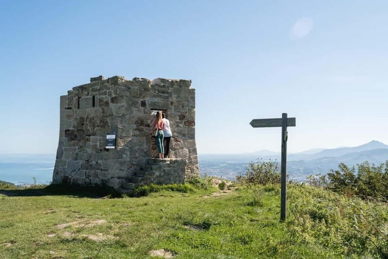 From San Sebastian: Hondarribia, San Pedro & San Juan Tour - Hondarribia: stone streets and a fishing quarter