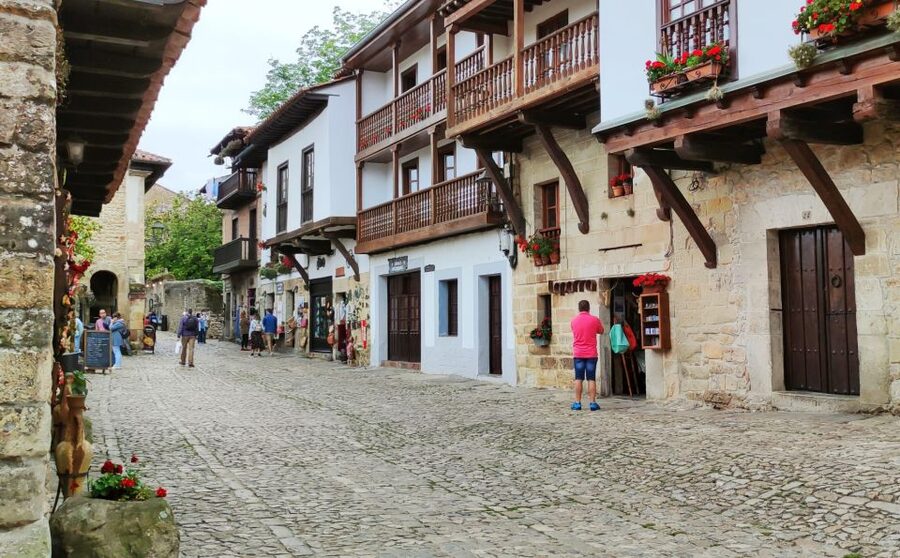 From Santander: Santillana del Mar & Altamira Museum Tour - Key points to know before you book