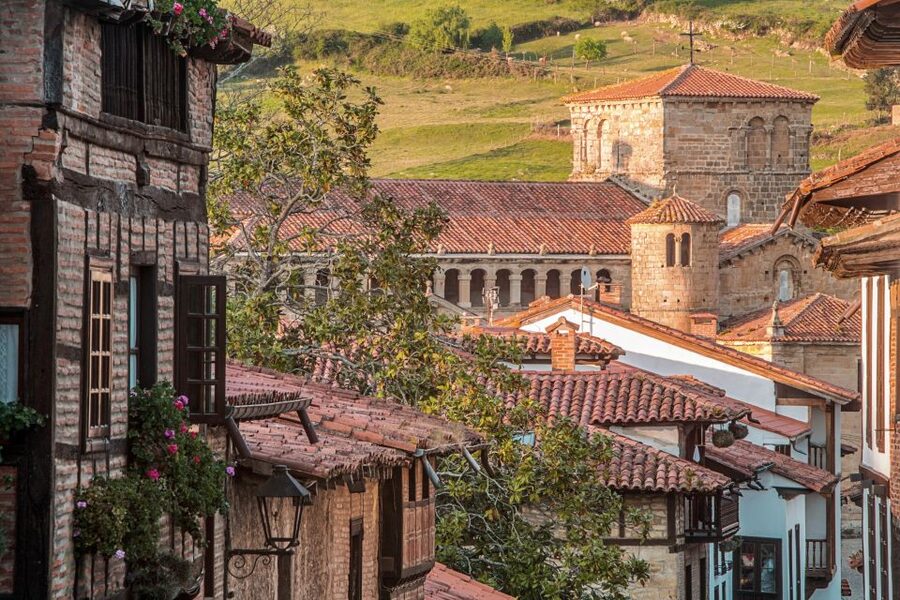 From Santander: Santillana del Mar & Altamira Museum Tour - Is $80 a fair price?
