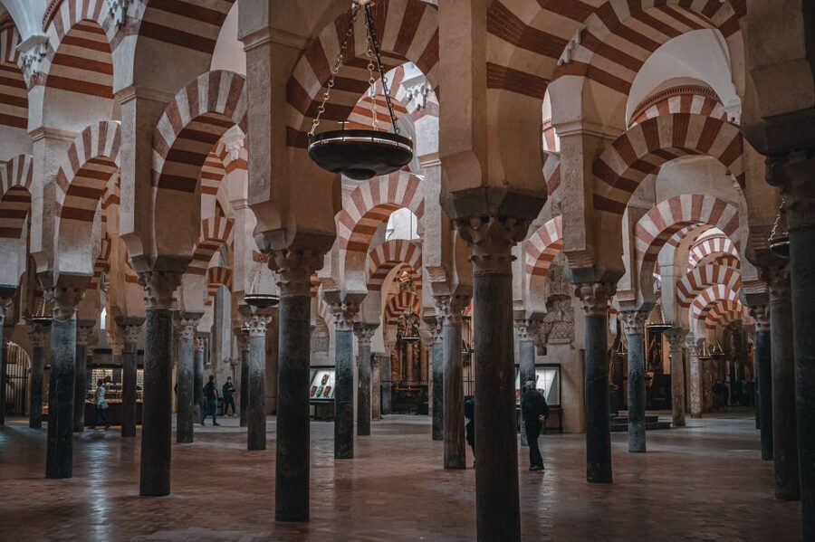 From Seville: Cordoba Full-Day Tour with Tickets Included - Who should book this Córdoba day trip?