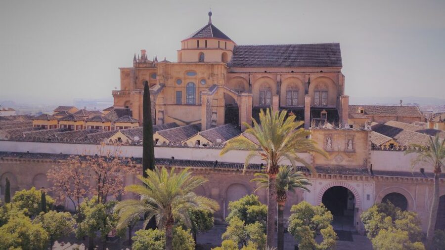 From Seville: Cordoba, the Mosque and Carmona Day Trip - Walking through Córdoba’s Jewish Quarter