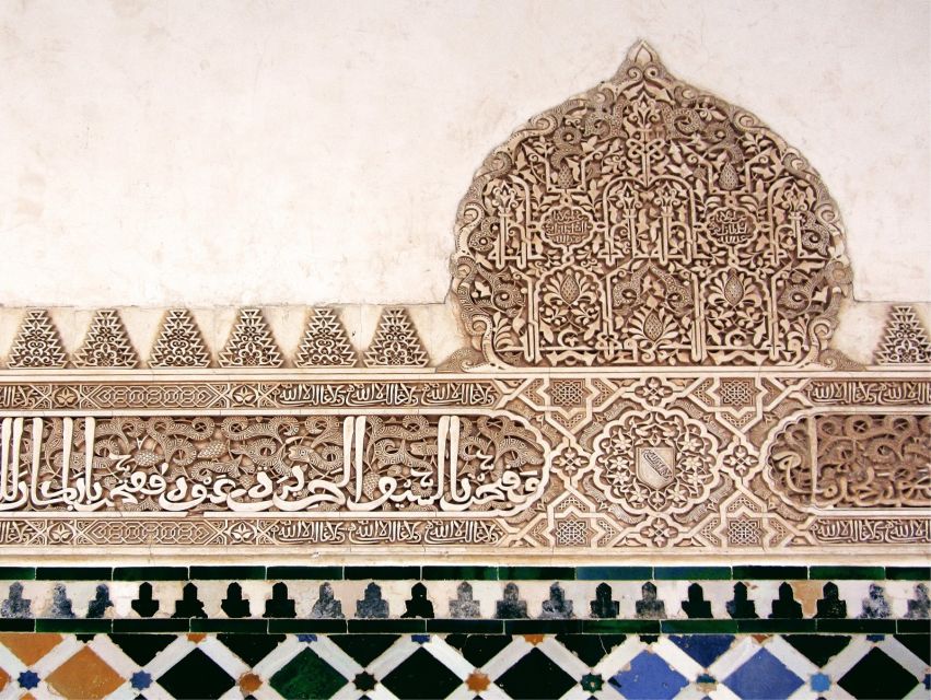 From Seville: Granada & Alhambra Tour with Optional Ticket - Practical tips for getting more from the day