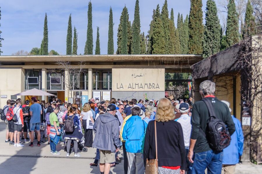 From Seville: Granada Day Trip Alhambra and Albaycin - Free time, lunch, and the limits of a single day