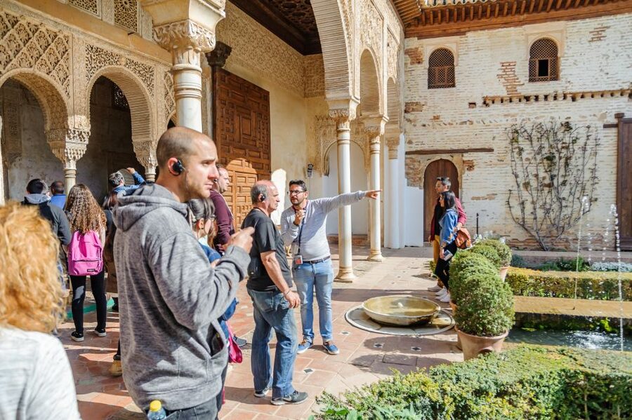 From Seville: Granada Day Trip Alhambra and Albaycin - Entering the Alhambra, palace and fortress together