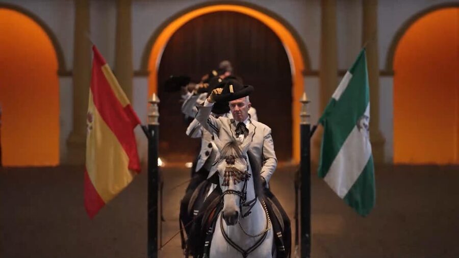 From Seville: Jerez, Cádiz and Andalusian Horses - Making the most of 90 minutes in Cádiz