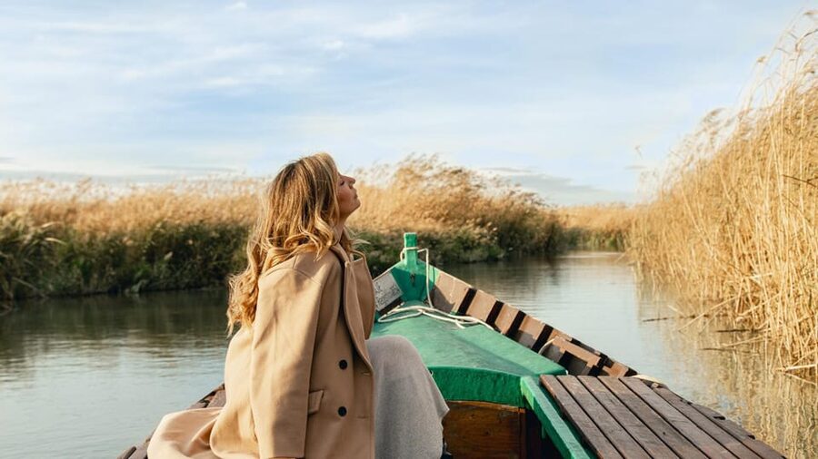 From Valencia: Albufera Day Trip with Boat Tour and Transfer - What to pack for a comfortable outing