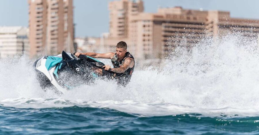 Fuengirola: Best Jet Ski Rental - Taking the jet ski out from shore