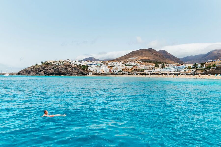Fuerteventura: Glass Bottom Boat Cruise with Lunch & Drinks - Paella, drinks, and the lunch break