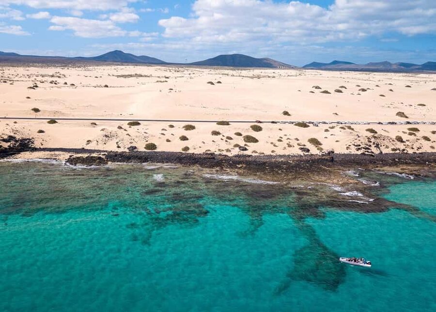 Fuerteventura: Lobos Island Round-Trip Speedboat Ticket - A fast crossing from Corralejo to Lobos
