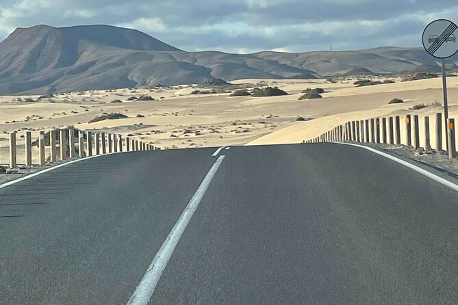Fuerteventura: PANORAMA GRAND TOUR 2in1 Historic & photo tour. - Ajuy’s black beach and natural caves