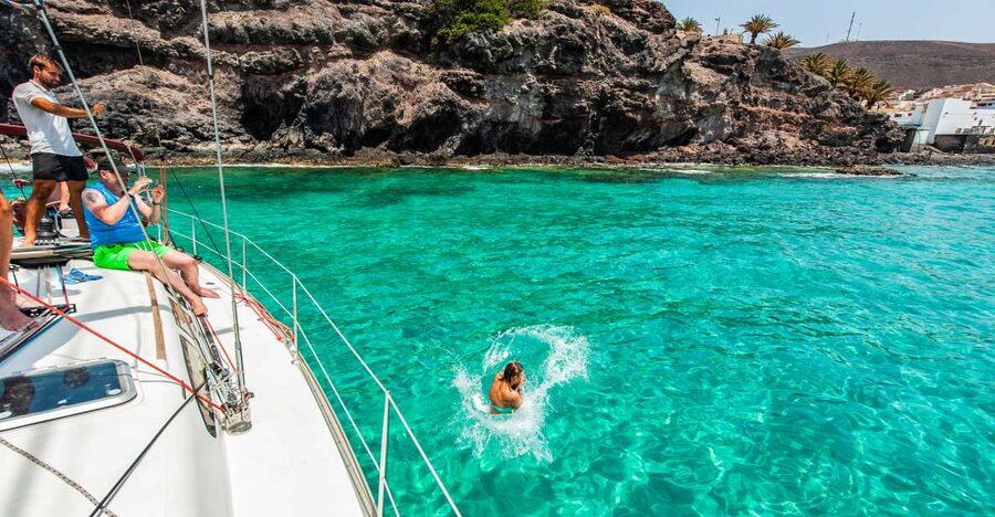 Fuerteventura: Sailing with Snorkeling and Dolphin Watching - Sailing beyond the harbor with the engine off