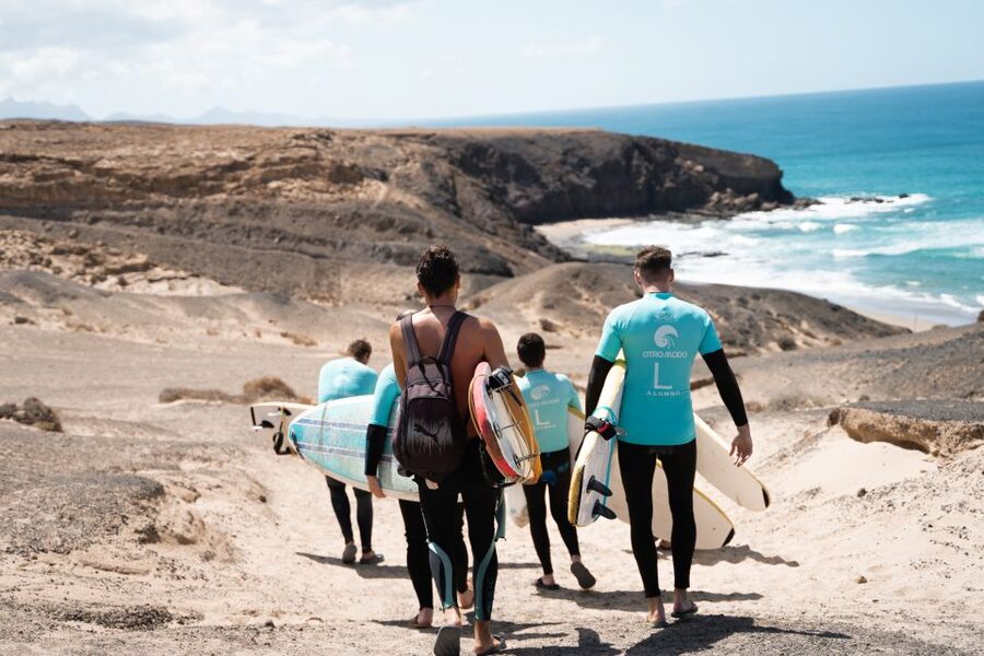 Fuerteventura: Surfing Lesson in the south of Fuerteventura - Who should book this surf lesson?