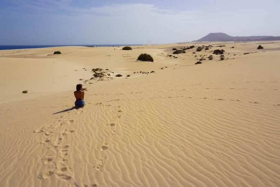 Fuerteventura: Top 5 Instagram Spots Full-Day Tour & Tapas - Walking into Calderón Hondo
