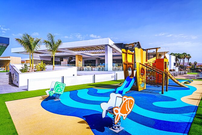 Full Day Ticket at Perchel Beach Club with Lunch - Lunch at the rice restaurant