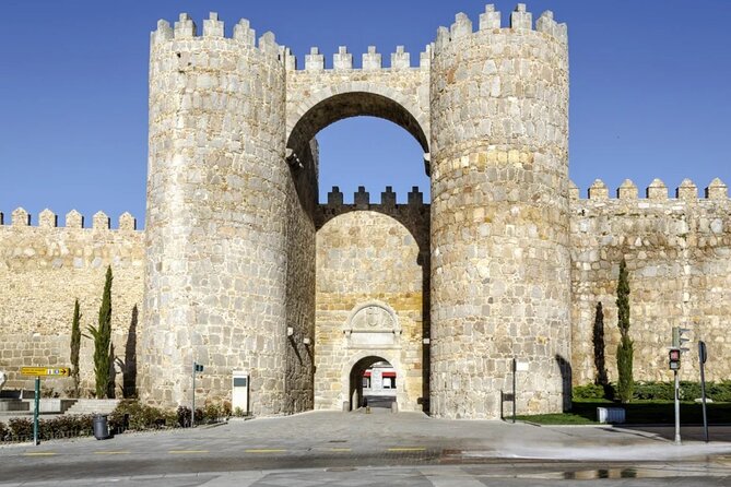 Full Day Tour to Avila & Segovia from Madrid - Ávila’s walls: the day begins with medieval stone