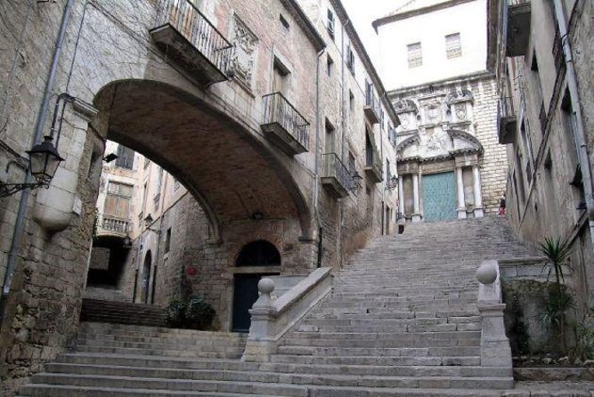 Game Of Thrones Walking Tour in Girona - The cathedral, staircase, and battle scenes