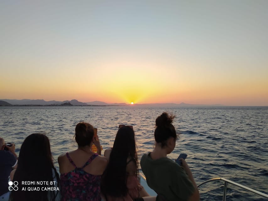 Gandía: Sea Cruise from Gandia with Sunset Option - Should You Book the BORAMAR Catamaran?