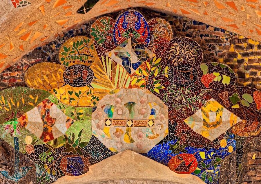 Gaudi's Crypt in Colonia Güell with Audioguide - Getting there from Barcelona
