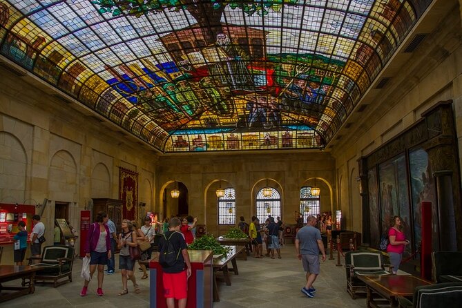 Gaztelugatxe, Mundaka and Gernika Tour from Bilbao - Gernika: from Picasso to Basque memory