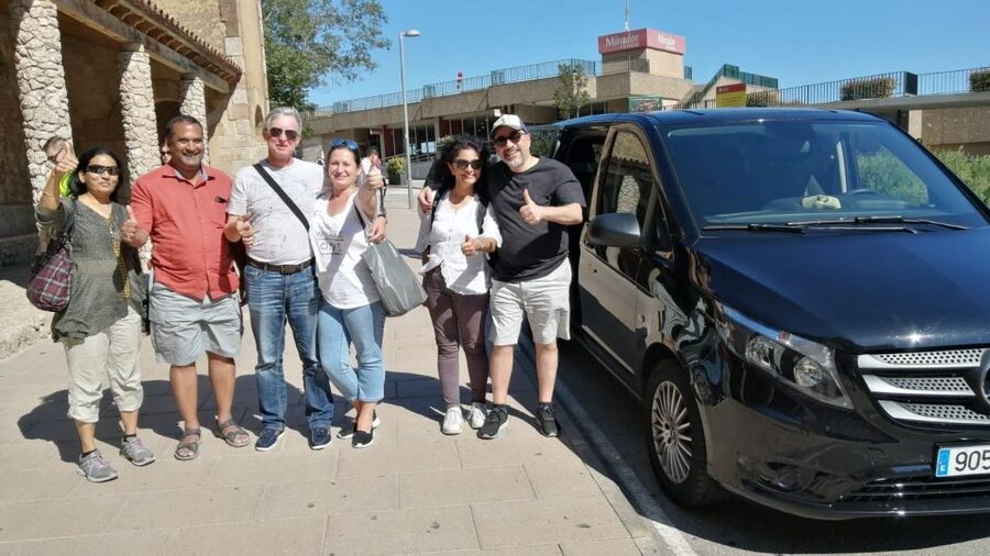 Girona and Figueres Full-Day Tour with Hotel Pick Up - Two very different towns in one day