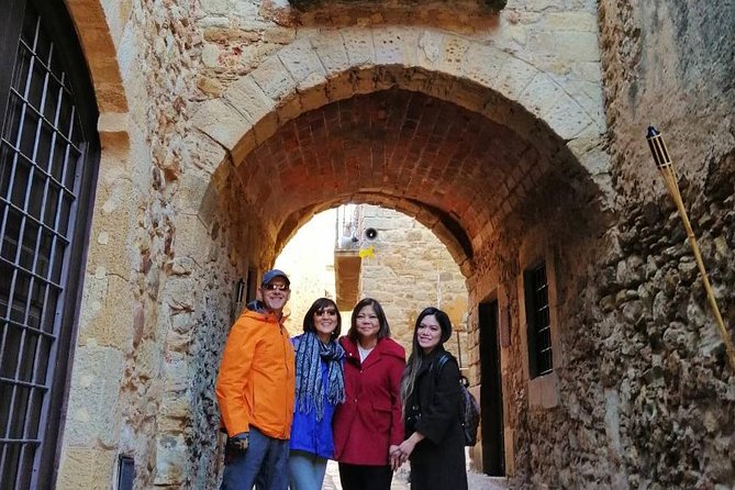 Girona & Dali Museum Small Group Tour with Pick-up from Barcelona - Figueres and Dalí’s theatrical museum