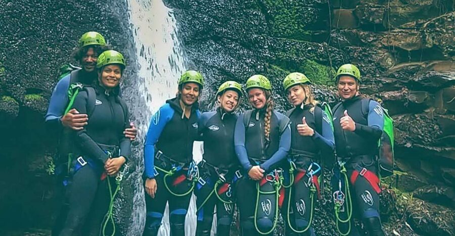 Gran Canaria: Canyoning Trip - Four waterfalls, jumps, swims, and slides