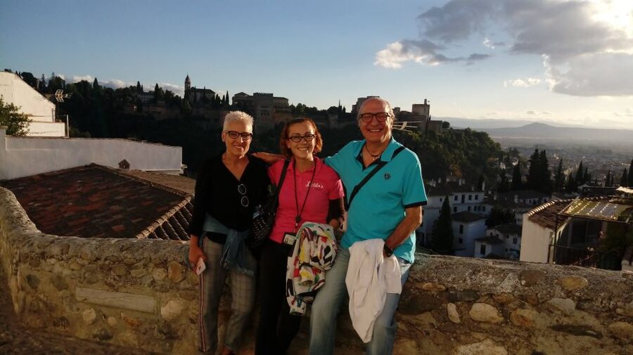 Granada: Albaicín, Sacromonte & Museum of Caves Walking Tour - Is $35 a fair price?