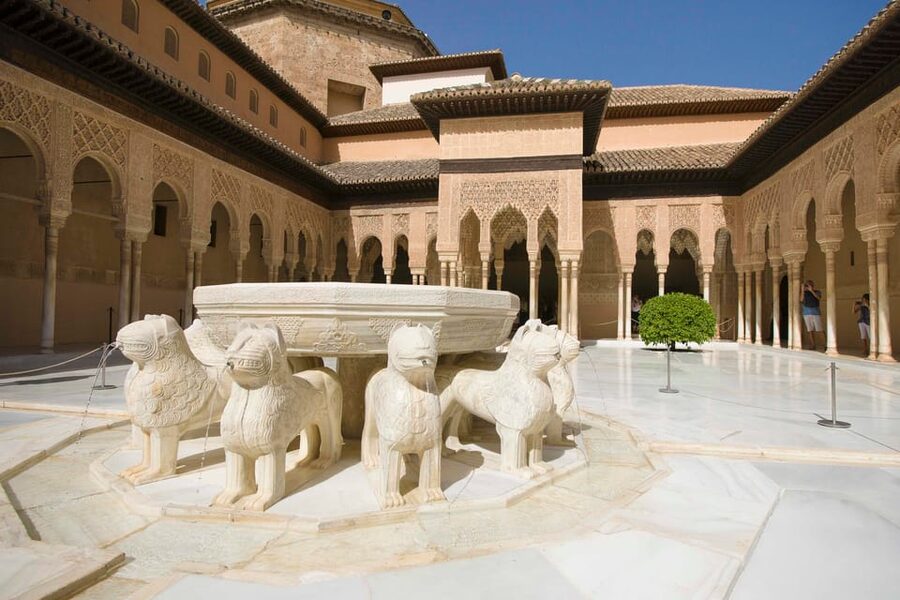 Granada: Alhambra and Albaicín Small Group Tour - Alcazaba: the military side of the complex