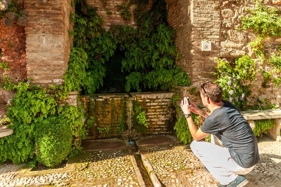 Granada: Alhambra and Generalife Garden Ticket & Guided Tour - Generalife Gardens, the tour’s longest stop