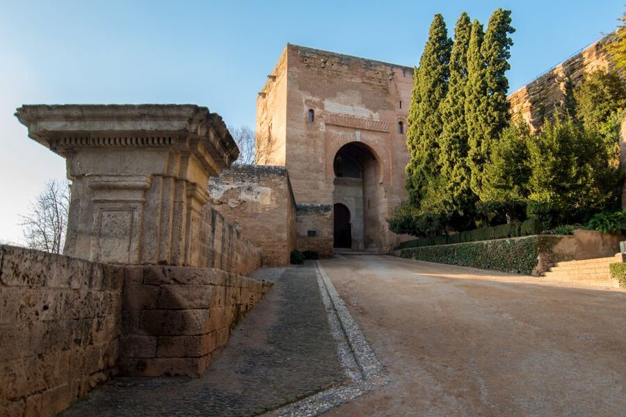 Granada Alhambra and Generalife Gardens Experience Tour - Palace of Charles V and the Christian chapter