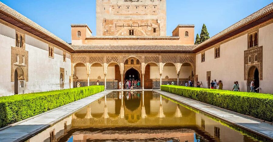 Granada: Alhambra and Nasrid Palaces Entry Ticket - Alcazaba, walls, towers, and views