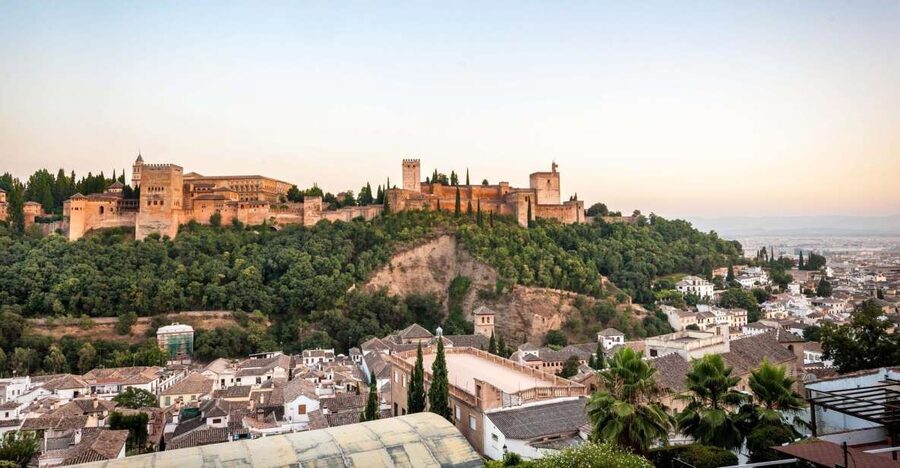 Granada: Alhambra Complex Guided Tour Options - Choosing between the three tour options