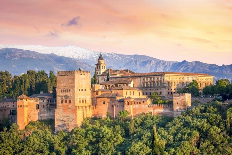 Granada: Alhambra Entry Ticket with Audio Guide - Key points to know before booking