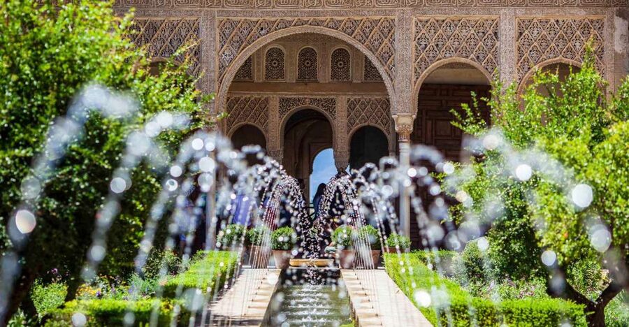 Granada: Alhambra Fast-Track Guided Tour - The Generalife Gardens: A Gentle Start